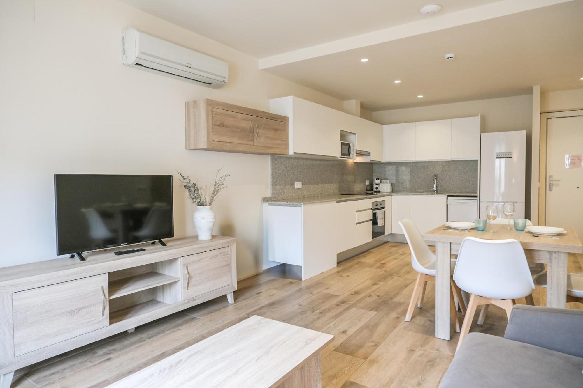 Can Cintet 21Nuevo Apartamento Moderno En Besalú Exterior foto